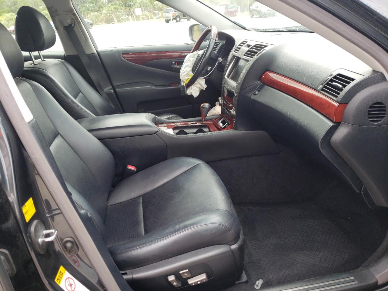 Photo 5 from auction – 2008 LEXUS LS 460 with VIN JTHBL46F185052219