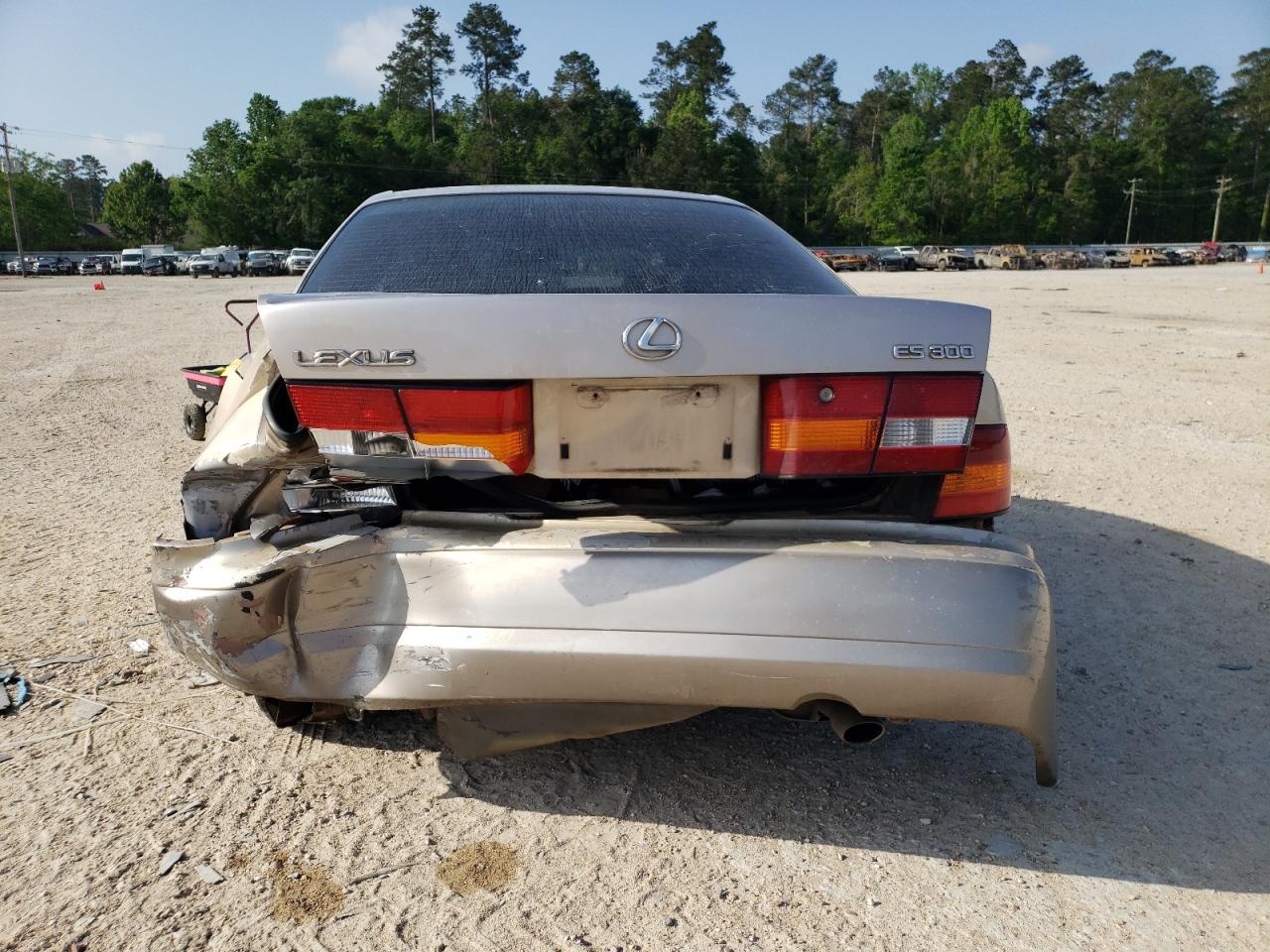 Photo 9 from auction – 1997 LEXUS ES 300 with VIN JT8BF22G1V5003429