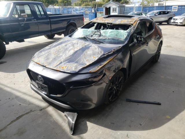 Photo 2 from auction – 2022 MAZDA 3 PREMIUM with VIN JM1BPAML6N1501250
