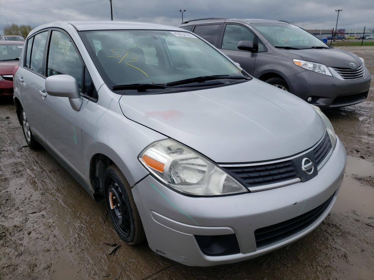 NISSAN VERSA S 2009 with VIN 3N1BC13E09L389402 - Photo from auction