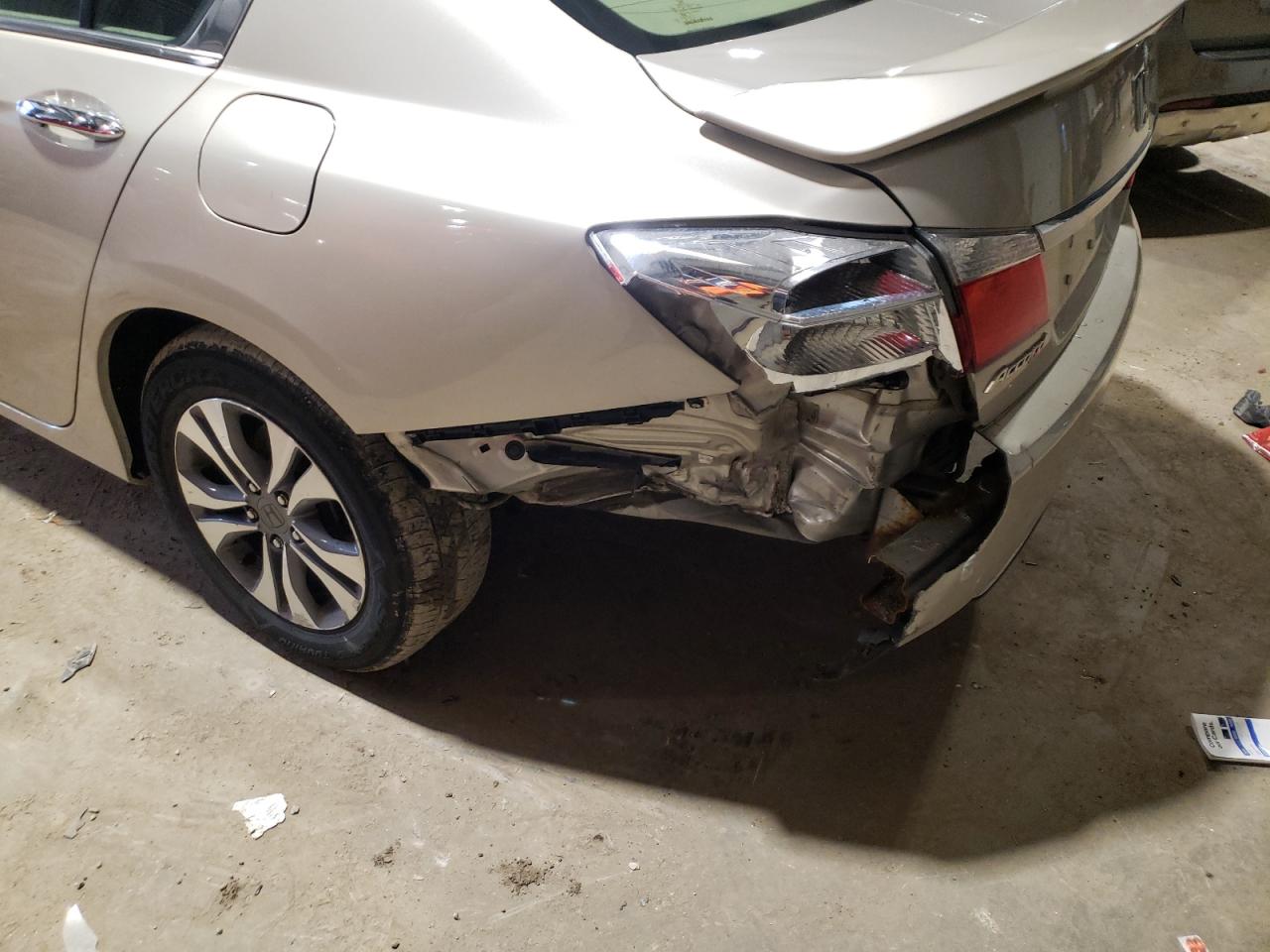 Photo 9 from auction – 2014 HONDA ACCORD LX with VIN 1HGCR2F34EA294084