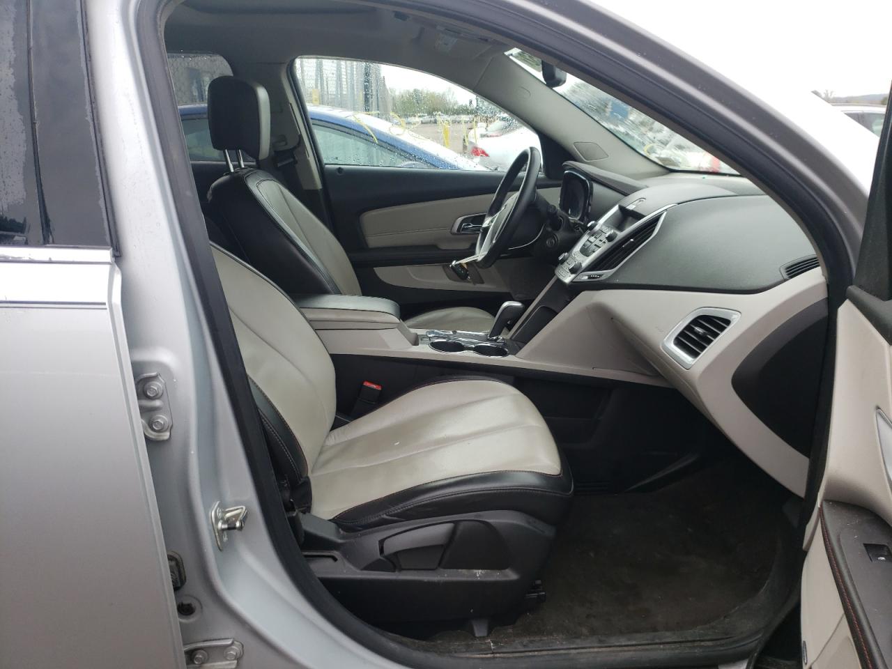 Photo 5 from auction – 2011 GMC TERRAIN SL with VIN 2CTFLXE52B6207857