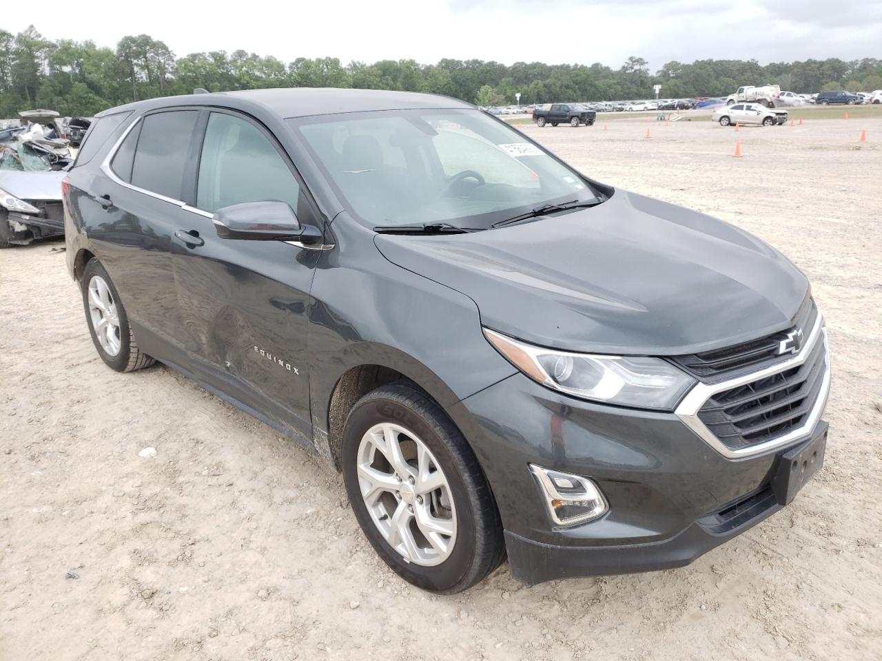 CHEVROLET EQUINOX LT 2018 with VIN 3GNAXKEXXJS523352 - Photo from auction