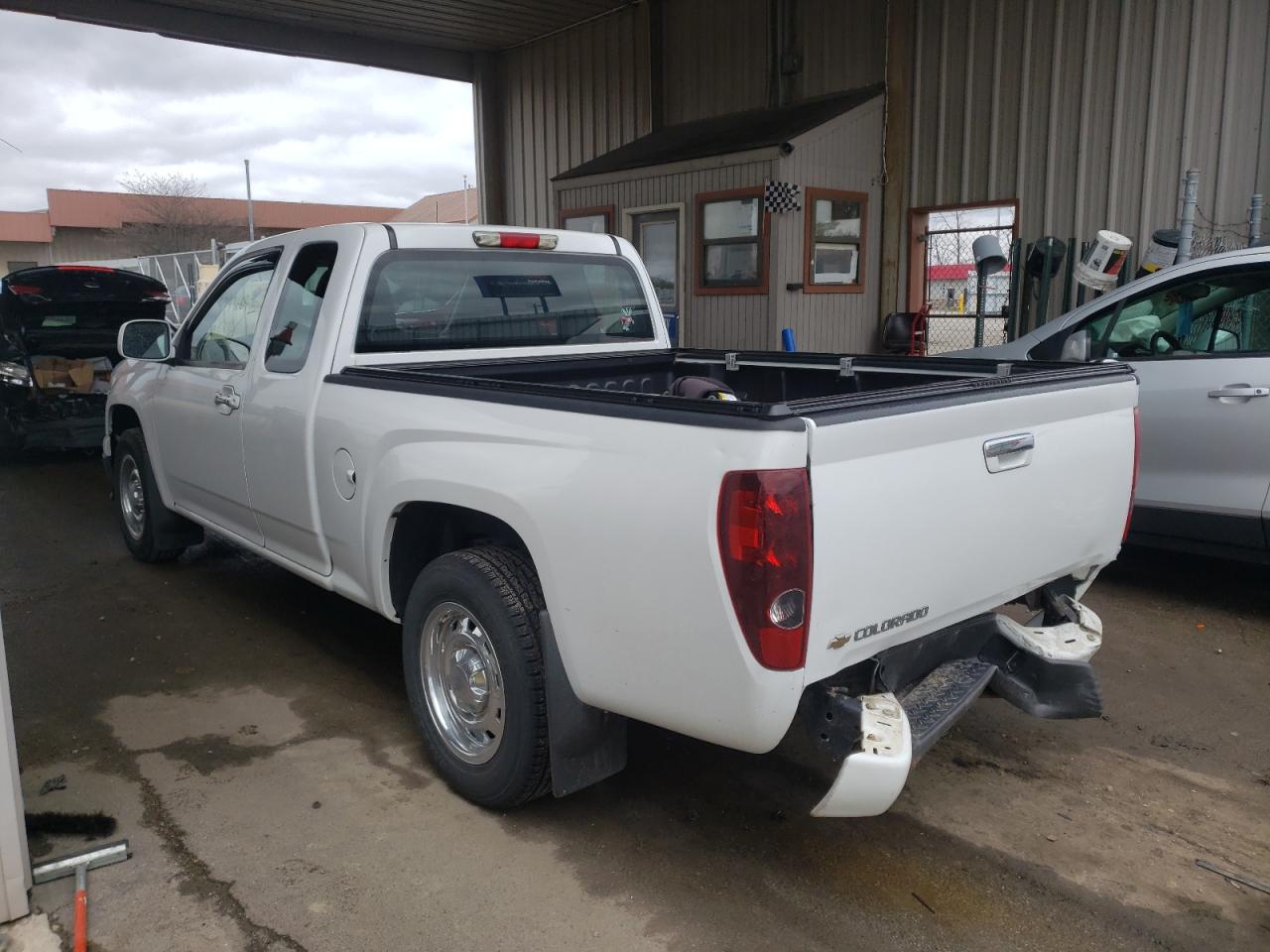 Photo 3 from auction – 2011 CHEVROLET COLORADO with VIN 1GCESBF9XB8106400