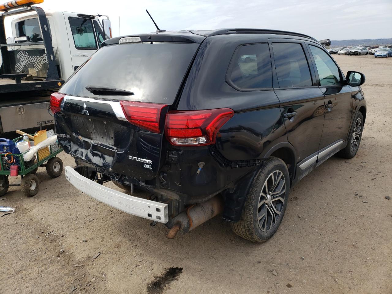 Photo 9 from auction – 2016 MITSUBISHI OUTLANDER with VIN JA4AZ3A36GZ037218