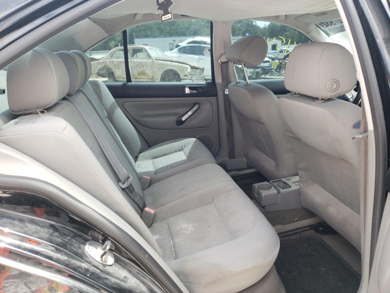 Photo 6 from auction – 2003 VOLKSWAGEN JETTA GL with VIN 3VWRK69M93M158247