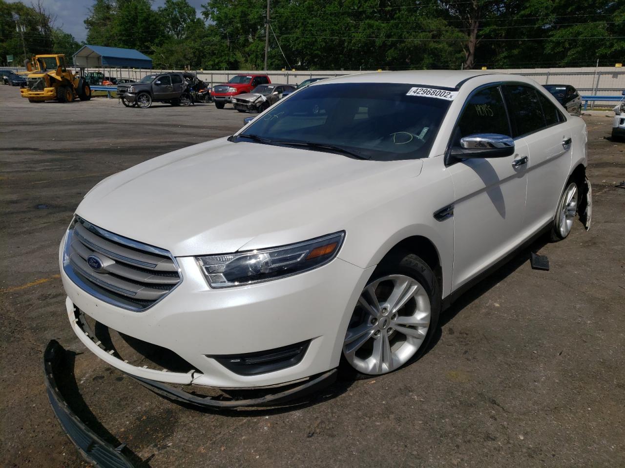 Photo 2 from auction – 2016 FORD TAURUS SEL with VIN 1FAHP2E82GG112959