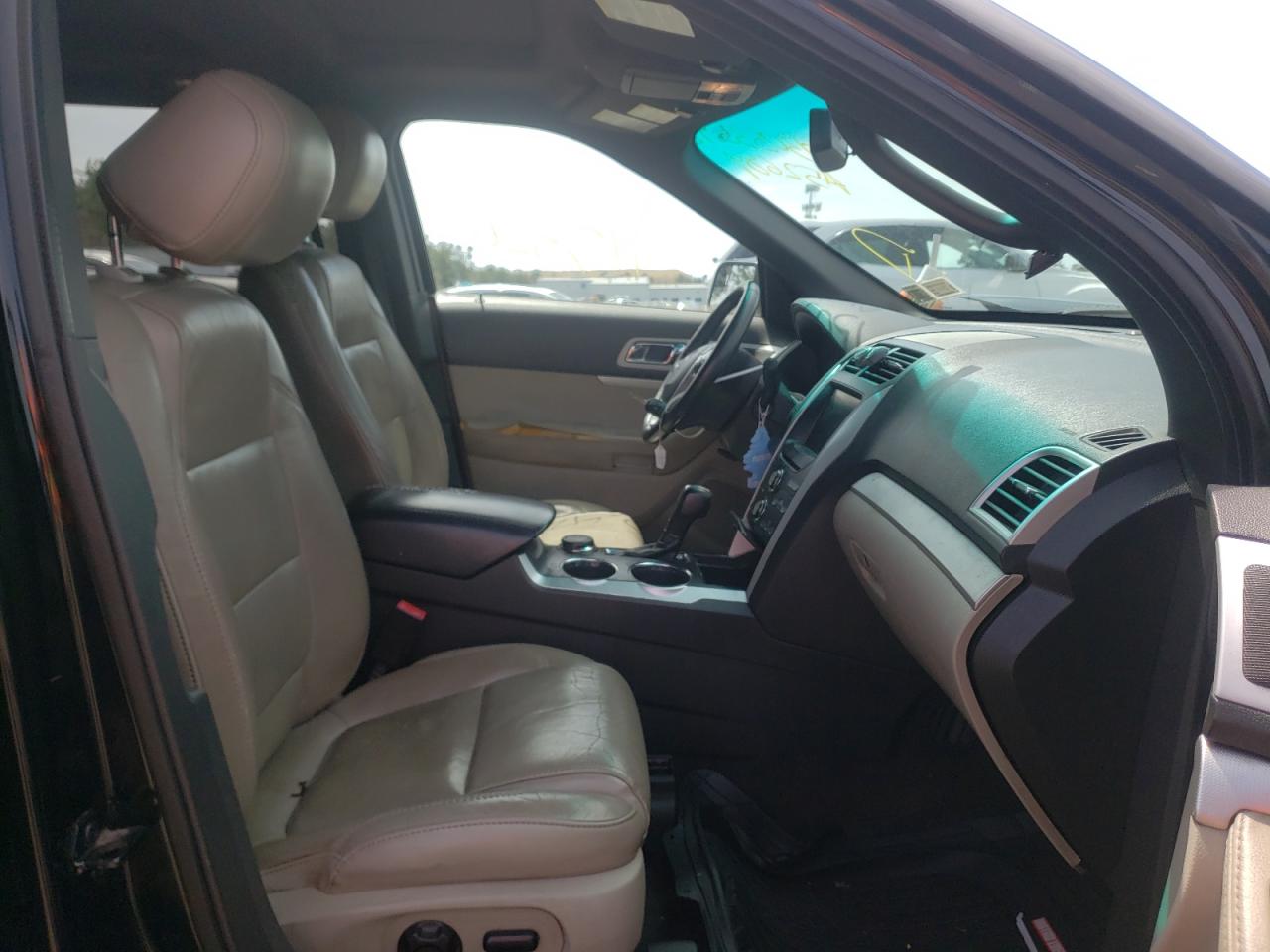 Photo 5 from auction – 2013 FORD EXPLORER X with VIN 1FM5K8D86DGA52689