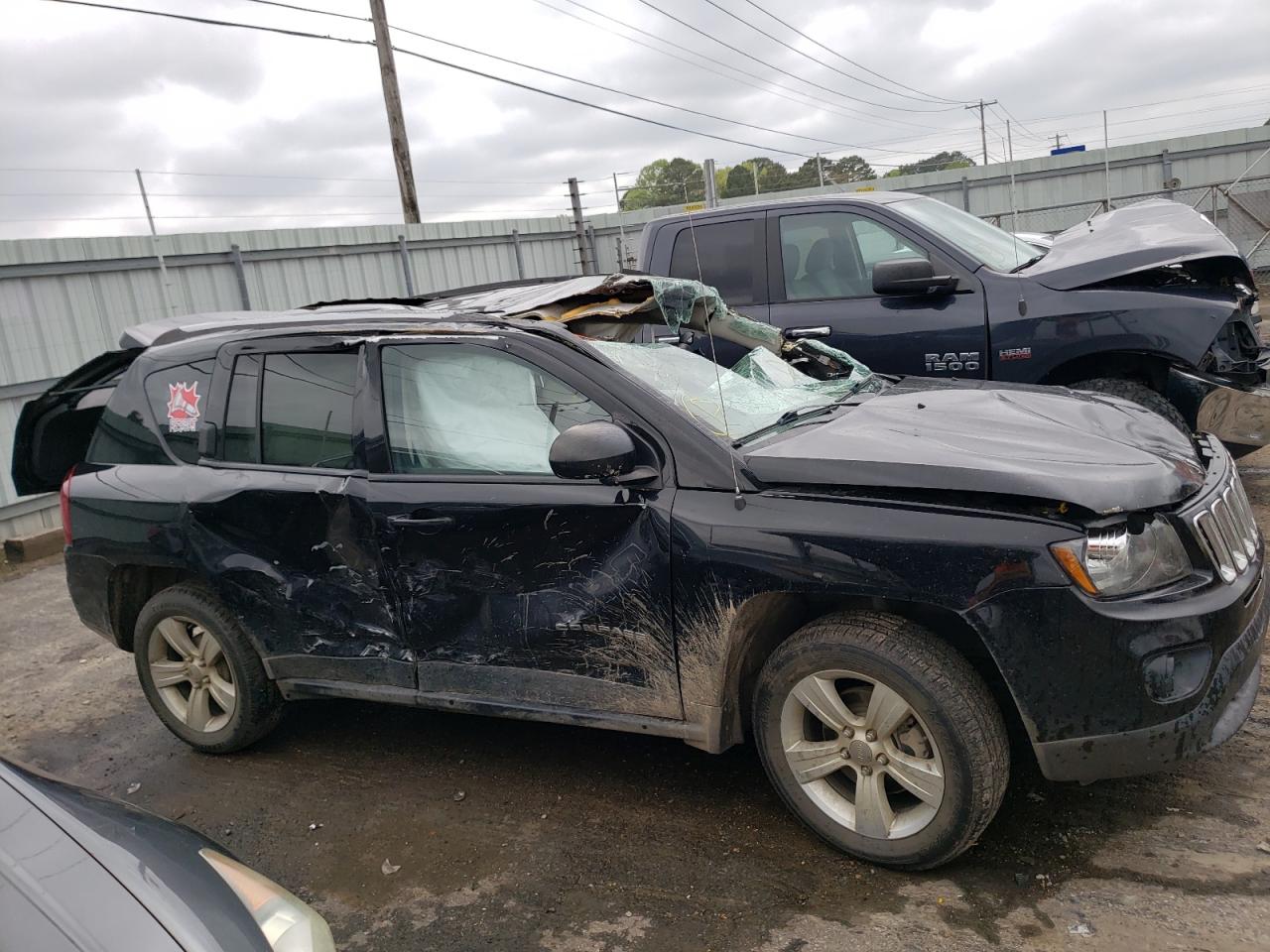 Photo 9 from auction – 2016 JEEP COMPASS SP with VIN 1C4NJCBA7GD665507