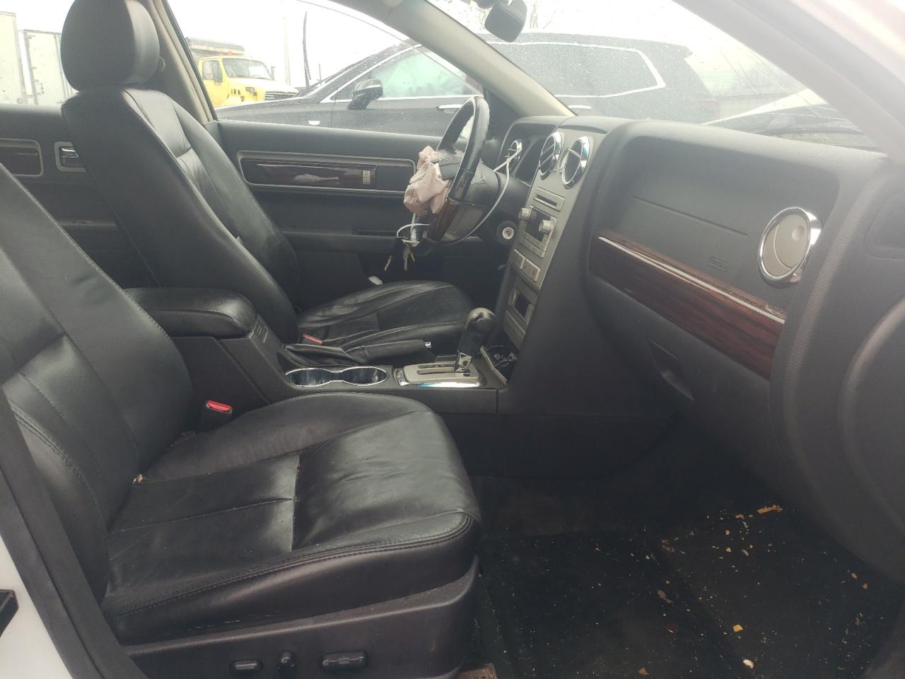 Photo 5 from auction – 2007 LINCOLN MKZ with VIN 3LNHM26T07R634290
