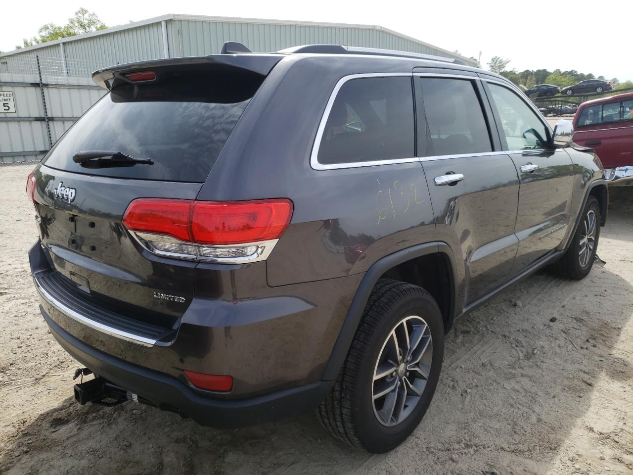 Photo 4 from auction – 2017 JEEP GRAND CHER with VIN 1C4RJFBG4HC756524