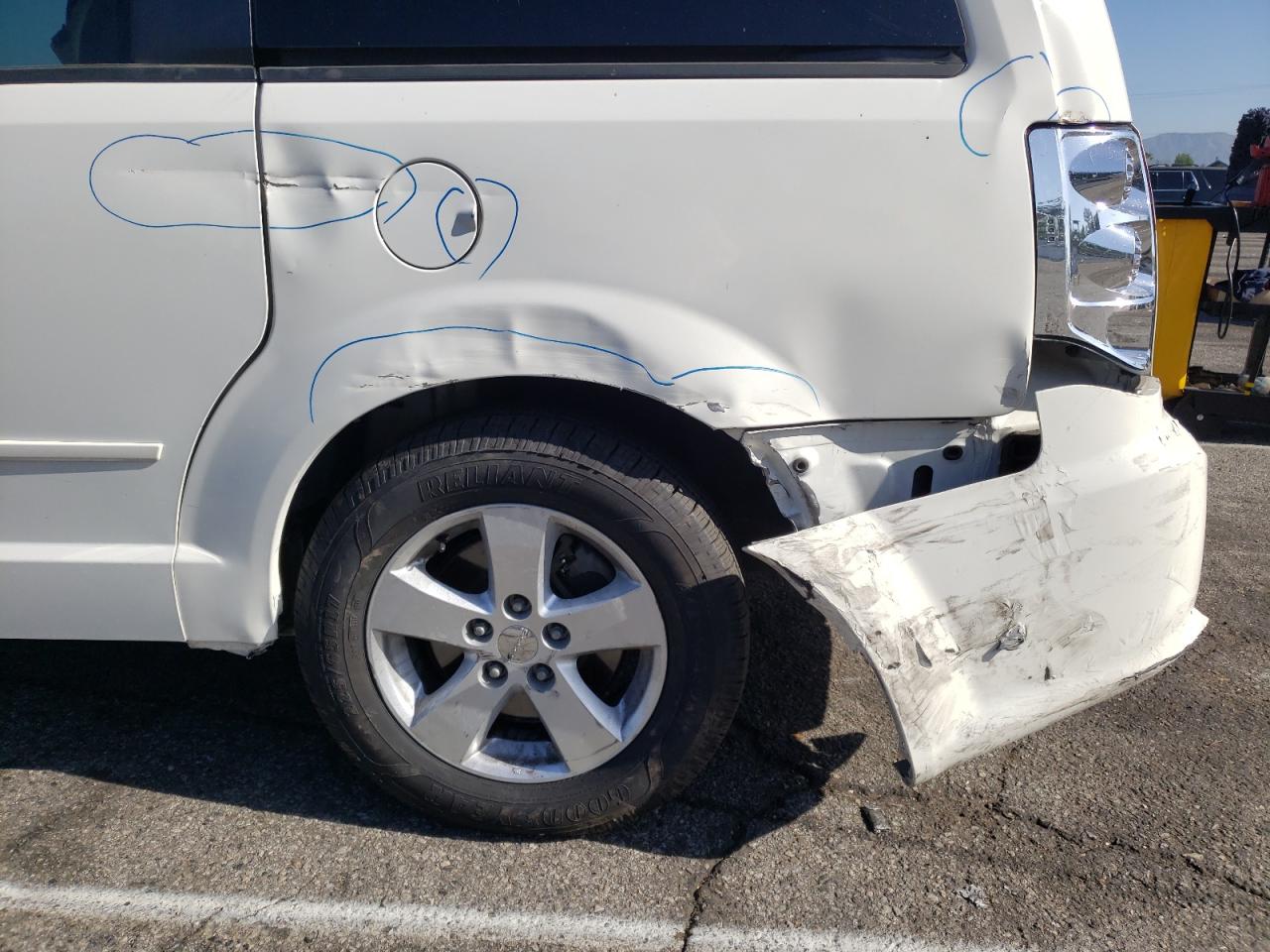 Photo 9 from auction – 2013 DODGE GRAND CARA with VIN 2C4RDGBG6DR660392