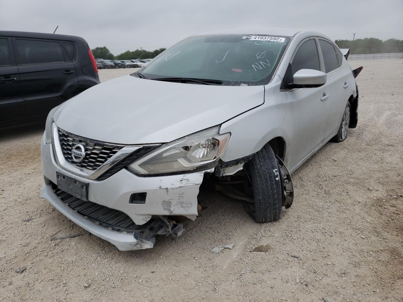 Photo 2 from auction – 2017 NISSAN SENTRA S with VIN 3N1AB7AP5HY356113