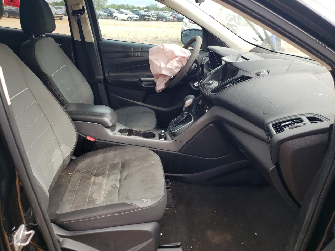 Photo 5 from auction – 2014 FORD ESCAPE SE with VIN 1FMCU9GX5EUA26811