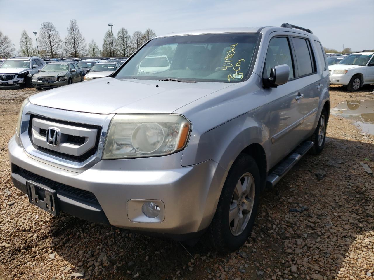 Photo 2 from auction – 2011 HONDA PILOT EXLN with VIN 5FNYF4H76BB039335