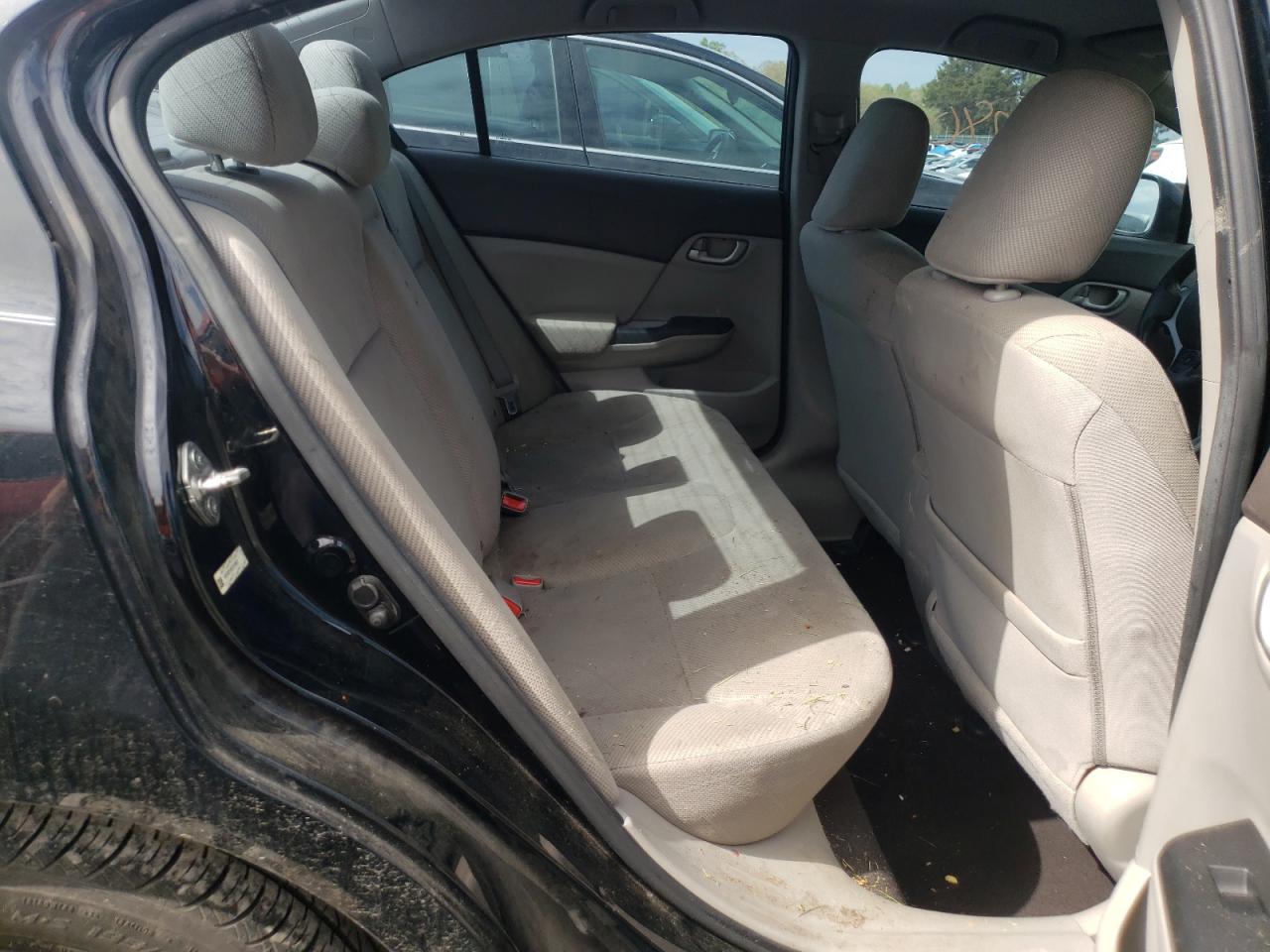Photo 6 from auction – 2012 HONDA CIVIC with VIN 19XFB2F50CE019467