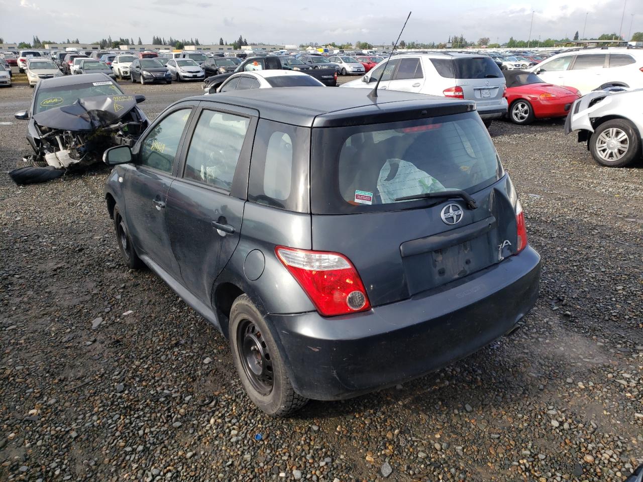 Photo 3 from auction – 2006 TOYOTA SCION XA with VIN JTKKT604565009531