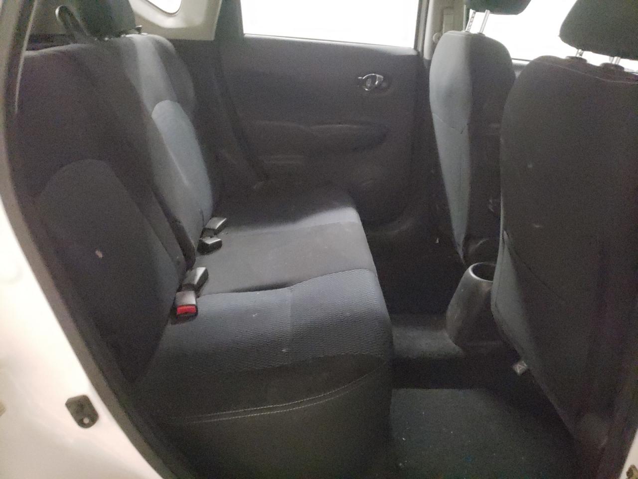 Photo 6 from auction – 2017 NISSAN VERSA NOTE with VIN 3N1CE2CP0HL379022