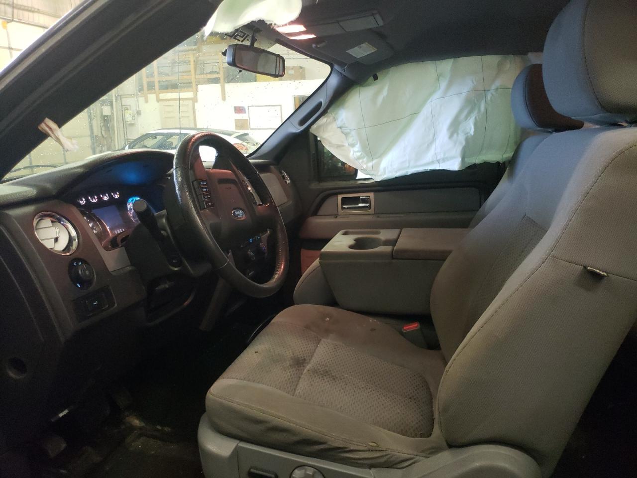 Photo 5 from auction – 2011 FORD F150 SUPER with VIN 1FTFX1ET2BFC13689