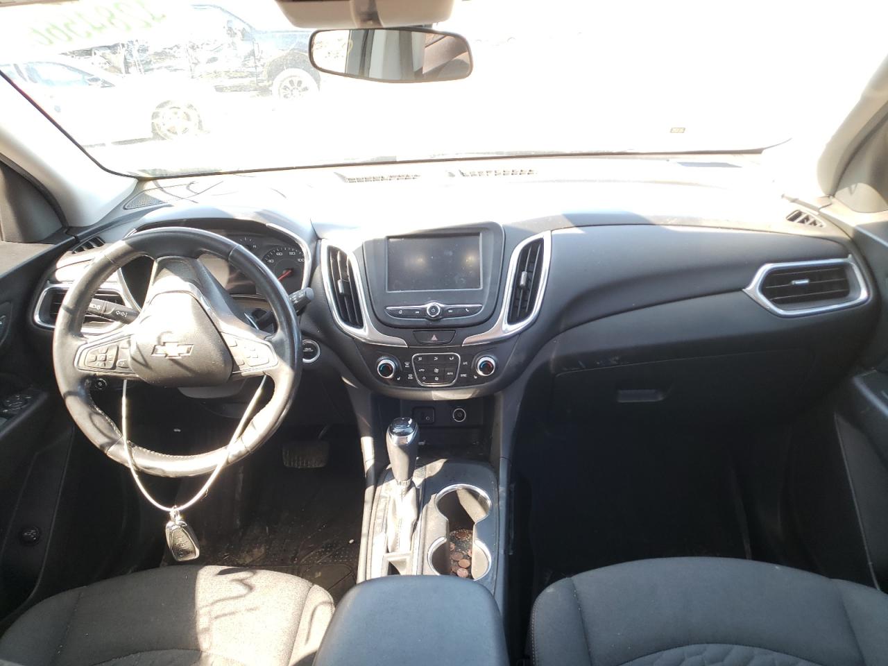 Photo 9 from auction – 2018 CHEVROLET EQUINOX LT with VIN 3GNAXJEV1JL259473