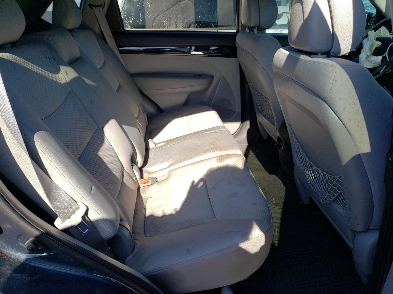 Photo 6 from auction – 2011 KIA SORENTO BA with VIN 5XYKT3A17BG179482