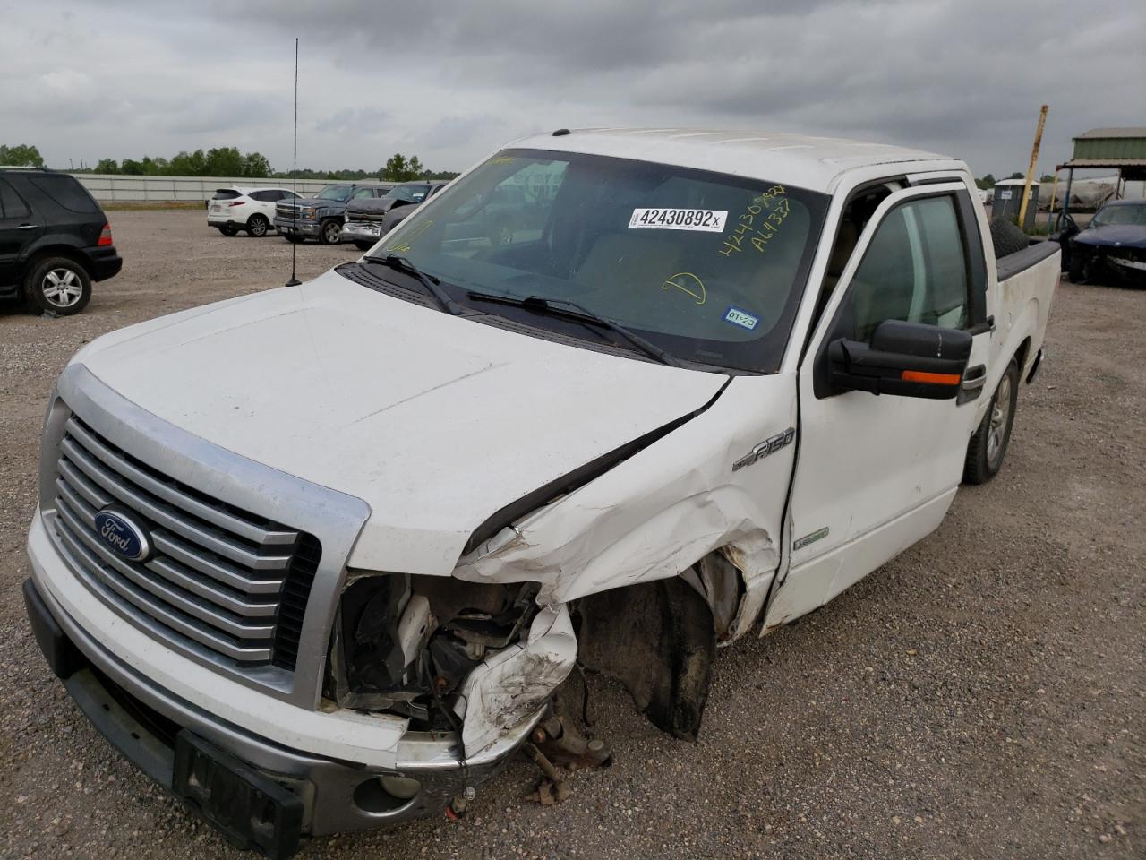 Photo 2 from auction – 2011 FORD F150 SUPER with VIN 1FTFW1CT6BFA64337