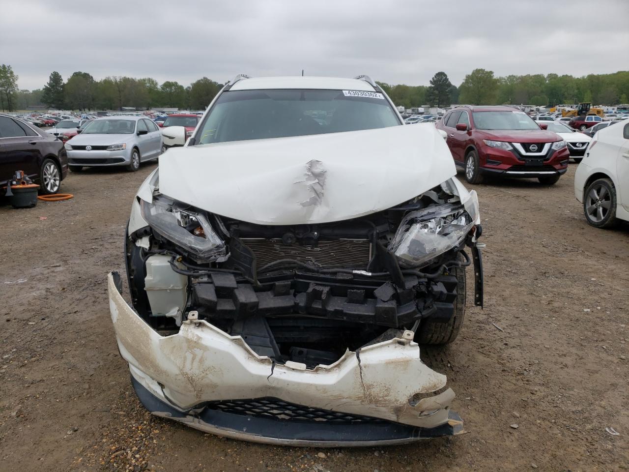 Photo 7 from auction – 2016 NISSAN ROGUE S with VIN KNMAT2MT2GP599299