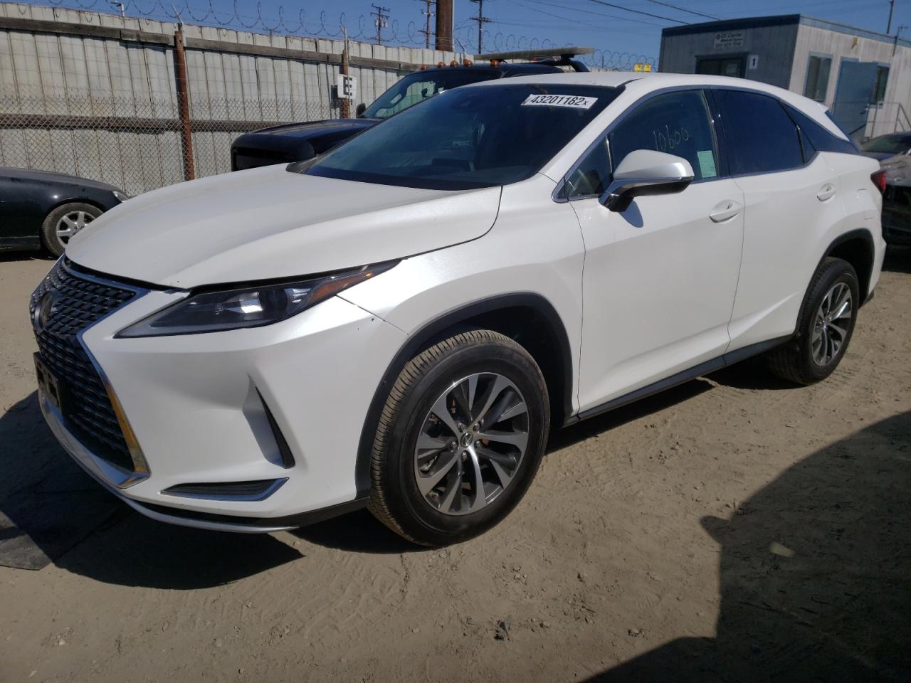 Photo 2 from auction – 2021 LEXUS RX 350 BAS with VIN 2T2AZMAA1MC184364