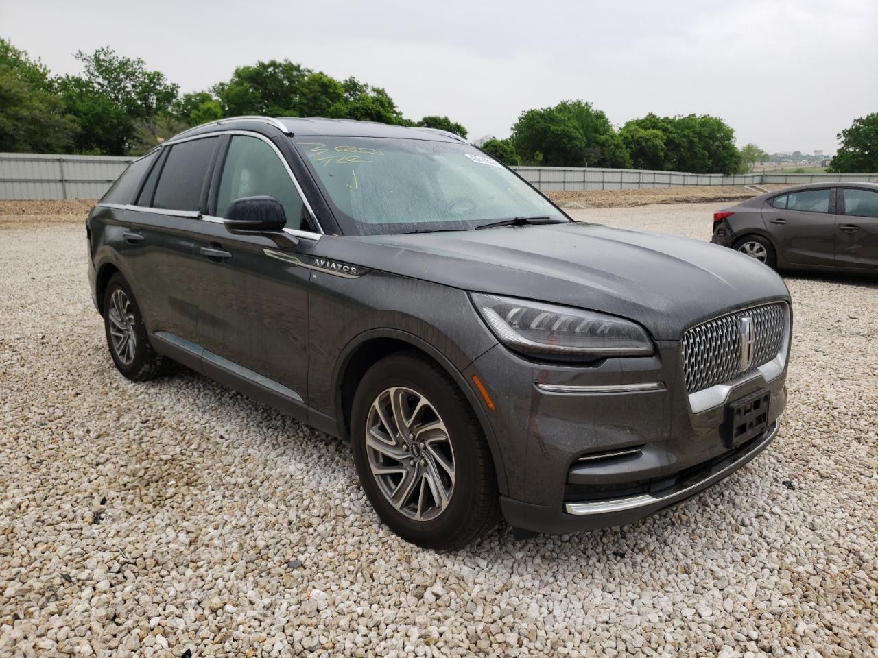 Photo 1 from auction – 2020 LINCOLN AVIATOR with VIN 5LM5J6WC8LGL27080