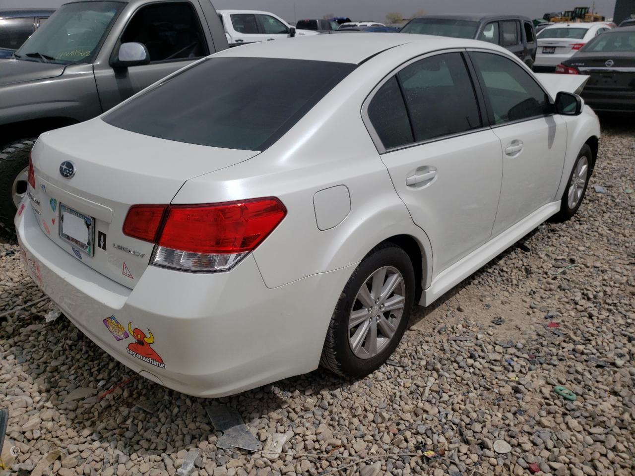 Photo 4 from auction – 2011 SUBARU LEGACY 2.5 with VIN 4S3BMCC68B3212211