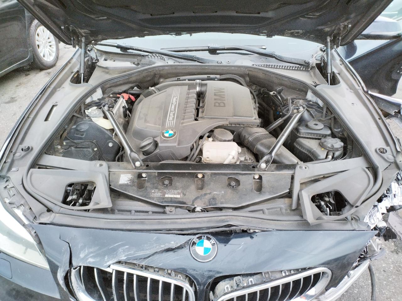 Zdjęcie 7 z aukcji – 2014 BMW 535 XI z VIN WBA5B3C56ED531001