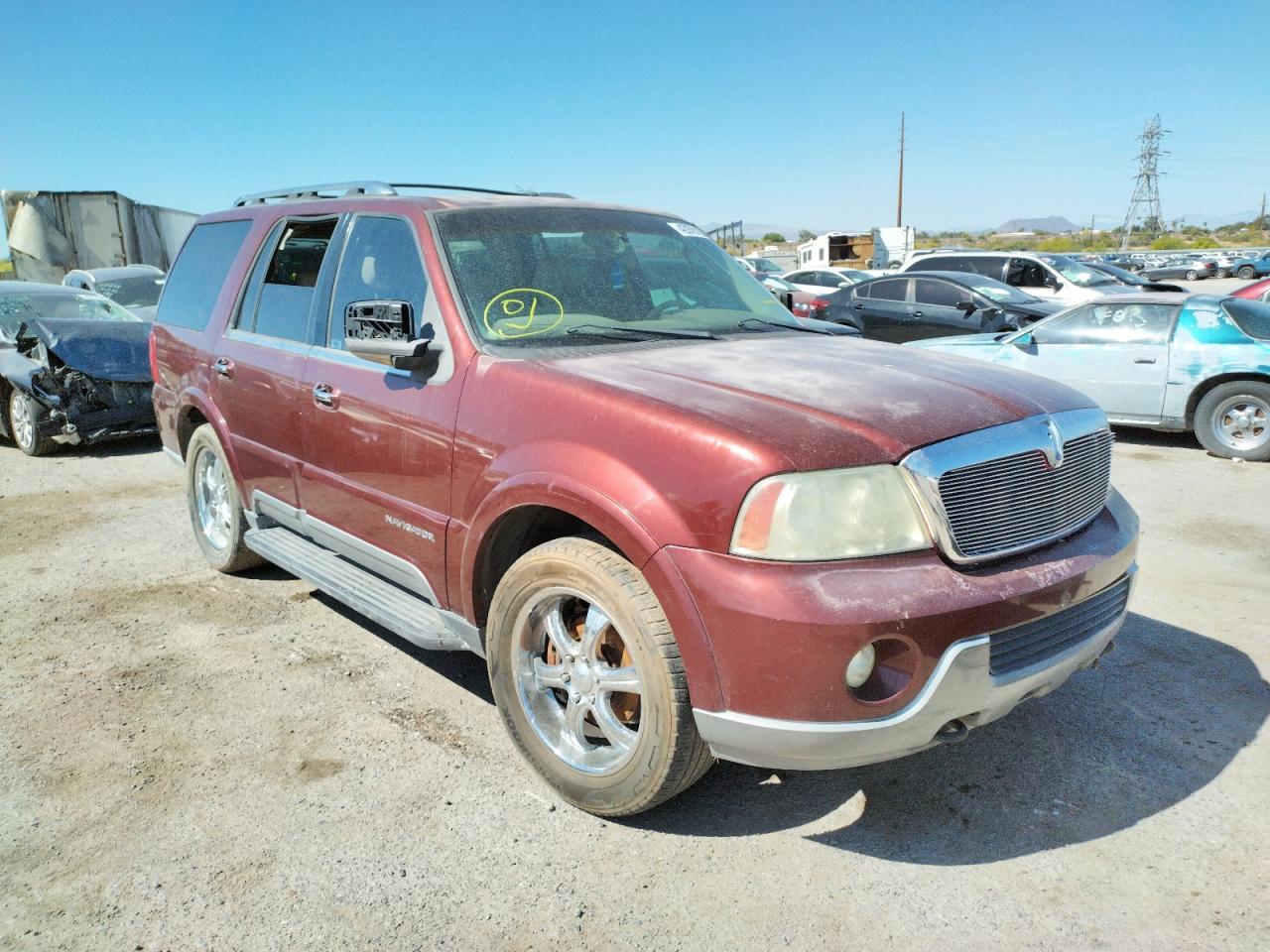 LINCOLN NAVIGATOR 2003 with VIN 5LMFU28R53LJ08980 - Photo from auction