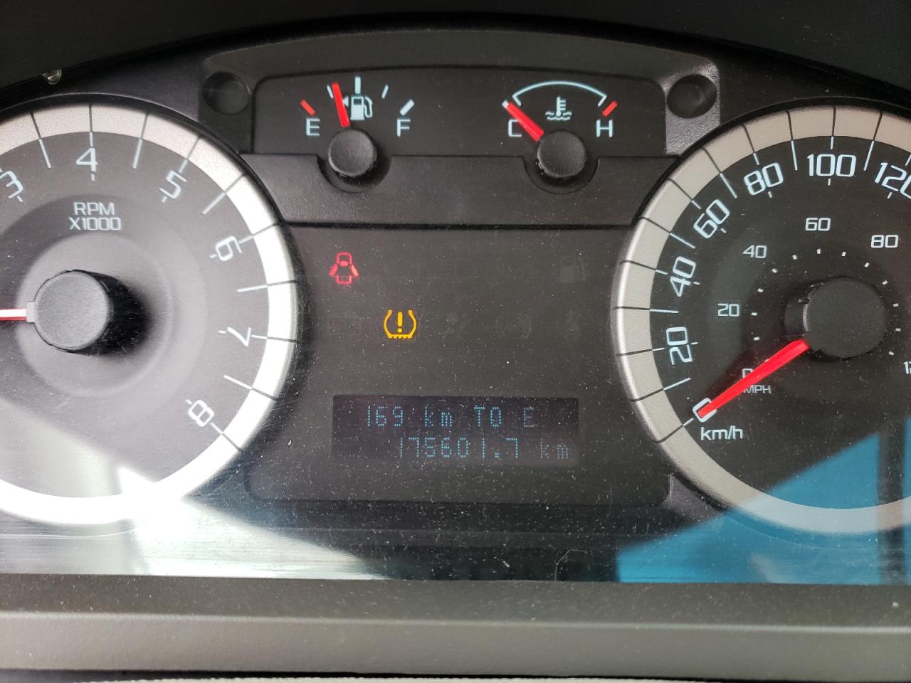 Photo 8 from auction – 2012 FORD ESCAPE XLT with VIN 1FMCU9D78CKB22557
