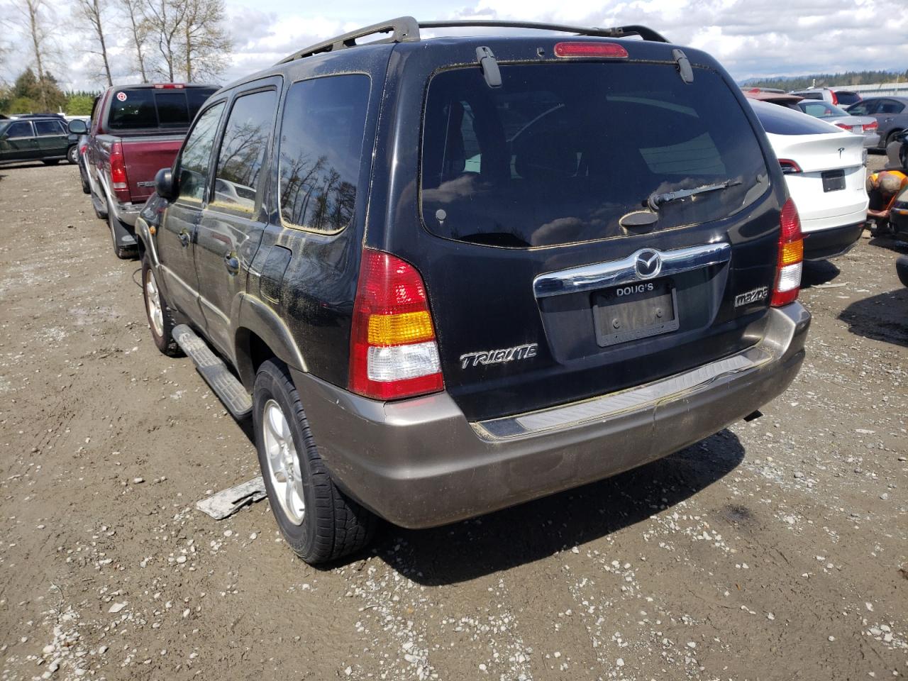 Photo 3 from auction – 2003 MAZDA TRIBUTE LX with VIN 4F2YZ94183KM40525