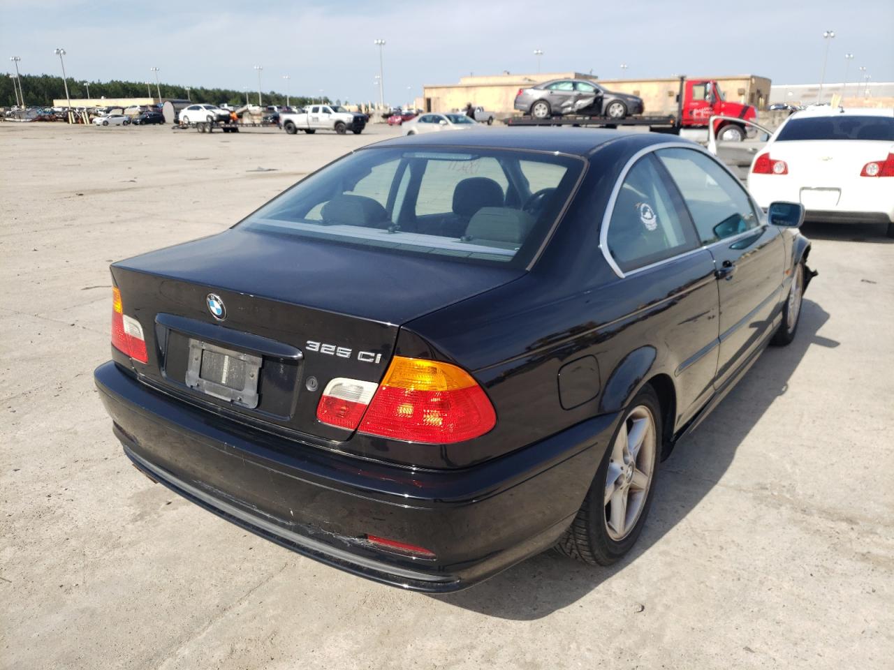 Foto 4 de la subasta – 2003 BMW 325 CI con VIN WBABN73433PJ16111