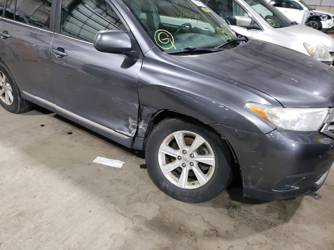 Photo 9 from auction – 2013 TOYOTA HIGHLANDER with VIN 5TDBK3EH9DS244168