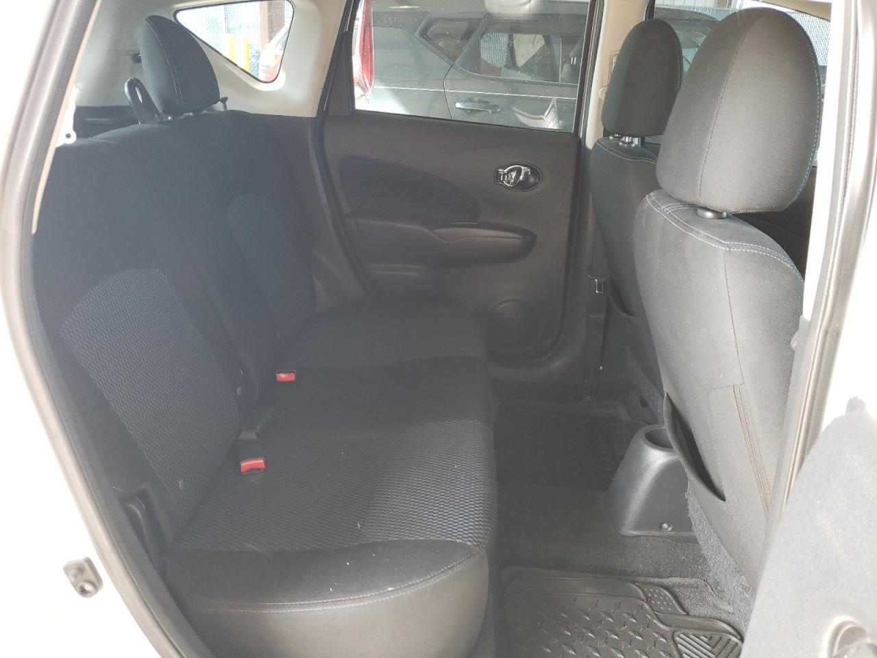 Photo 6 from auction – 2014 NISSAN VERSA NOTE with VIN 3N1CE2CP3EL435207