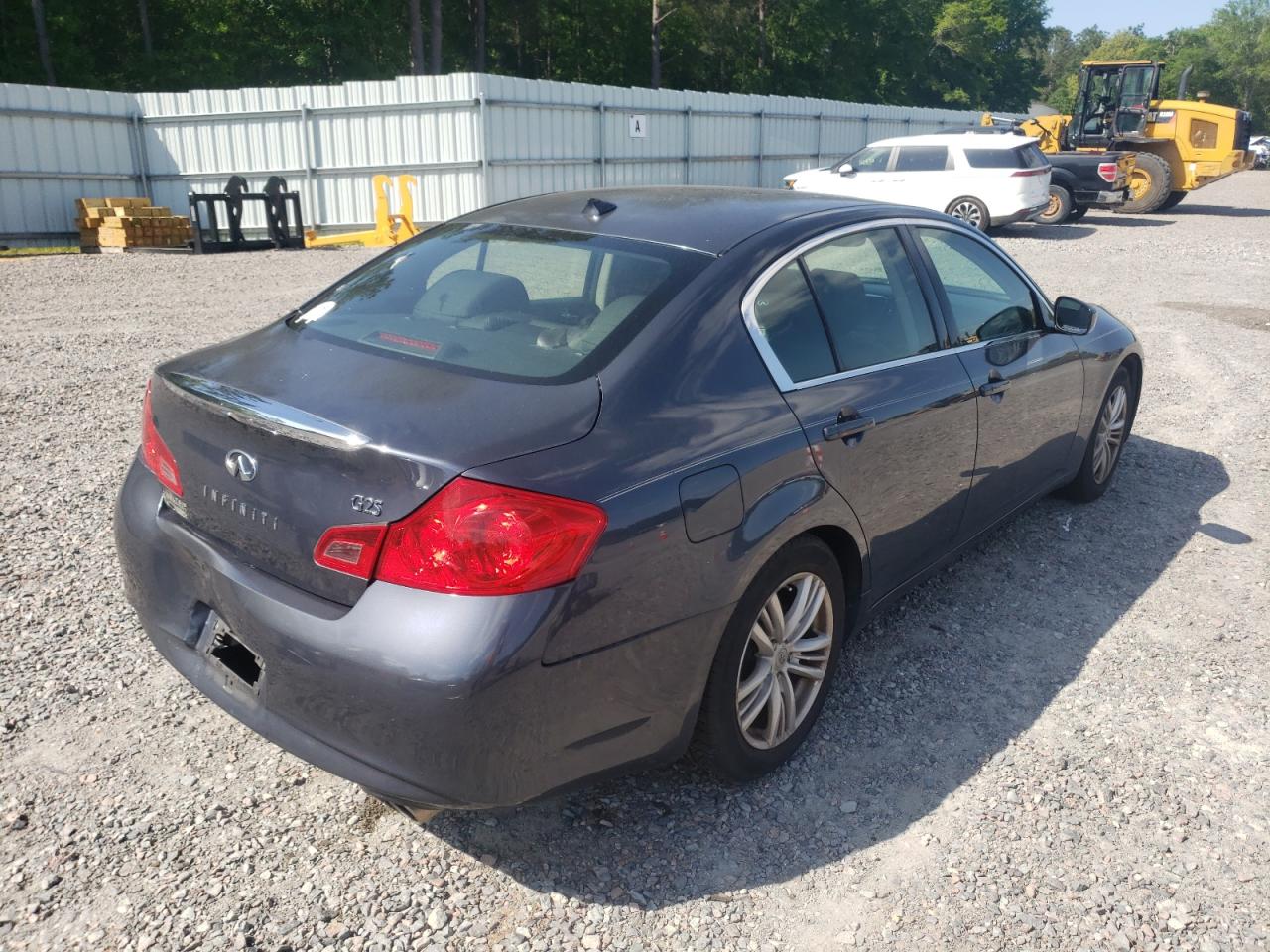 Photo 4 from auction – 2012 INFINITI G25 BASE with VIN JN1DV6AP5CM812265