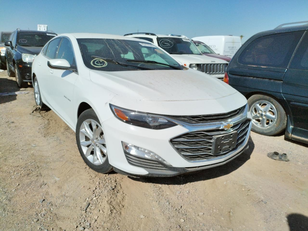 Photo 1 from auction – 2020 CHEVROLET MALIBU LT with VIN 1G1ZD5ST2LF100255