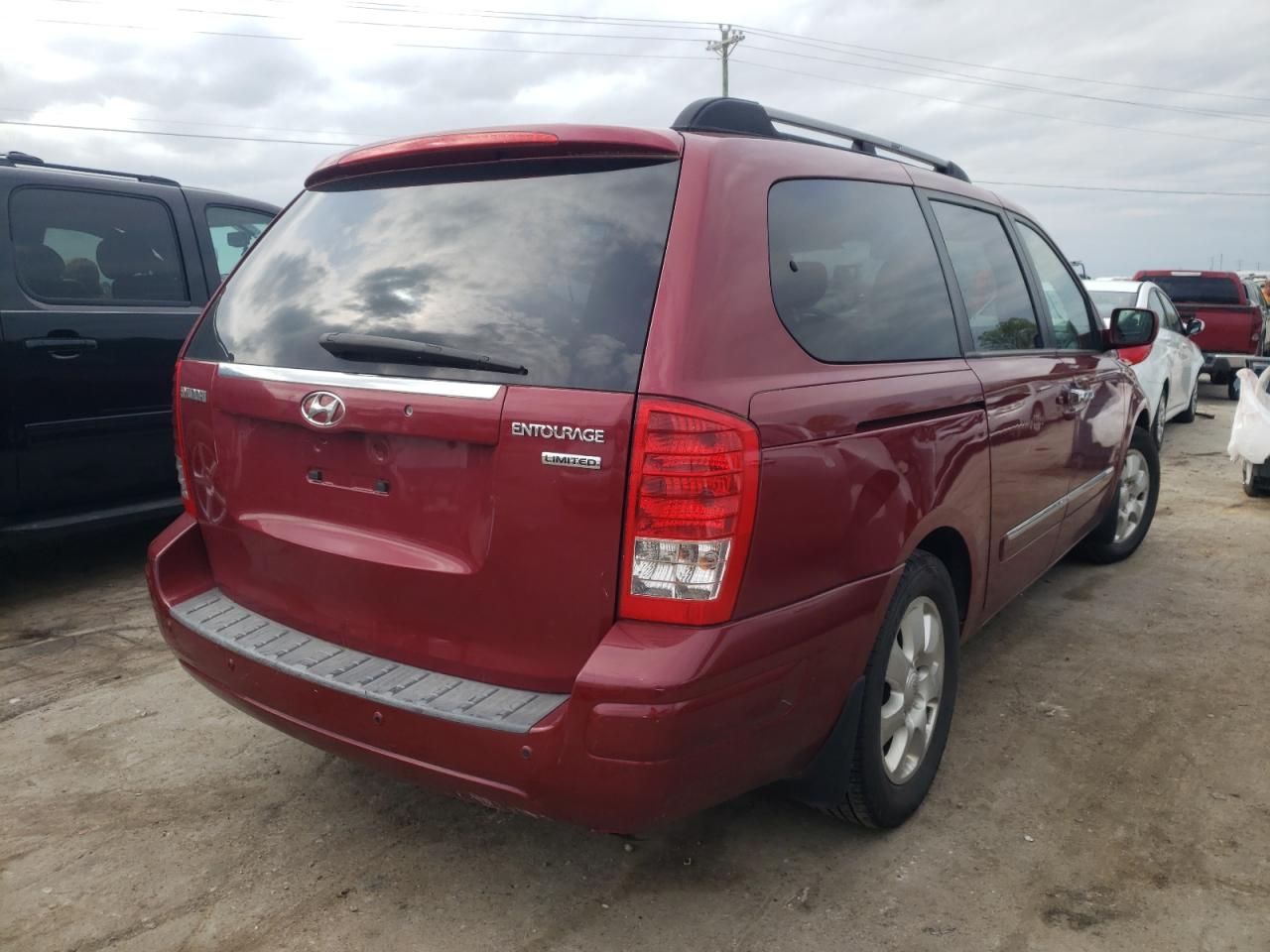 Photo 4 from auction – 2008 HYUNDAI ENTOURAGE with VIN KNDMC233786050025