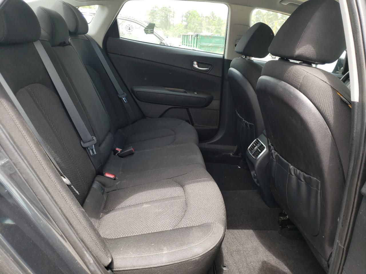 Photo 6 from auction – 2016 KIA OPTIMA LX with VIN 5XXGT4L18GG030552