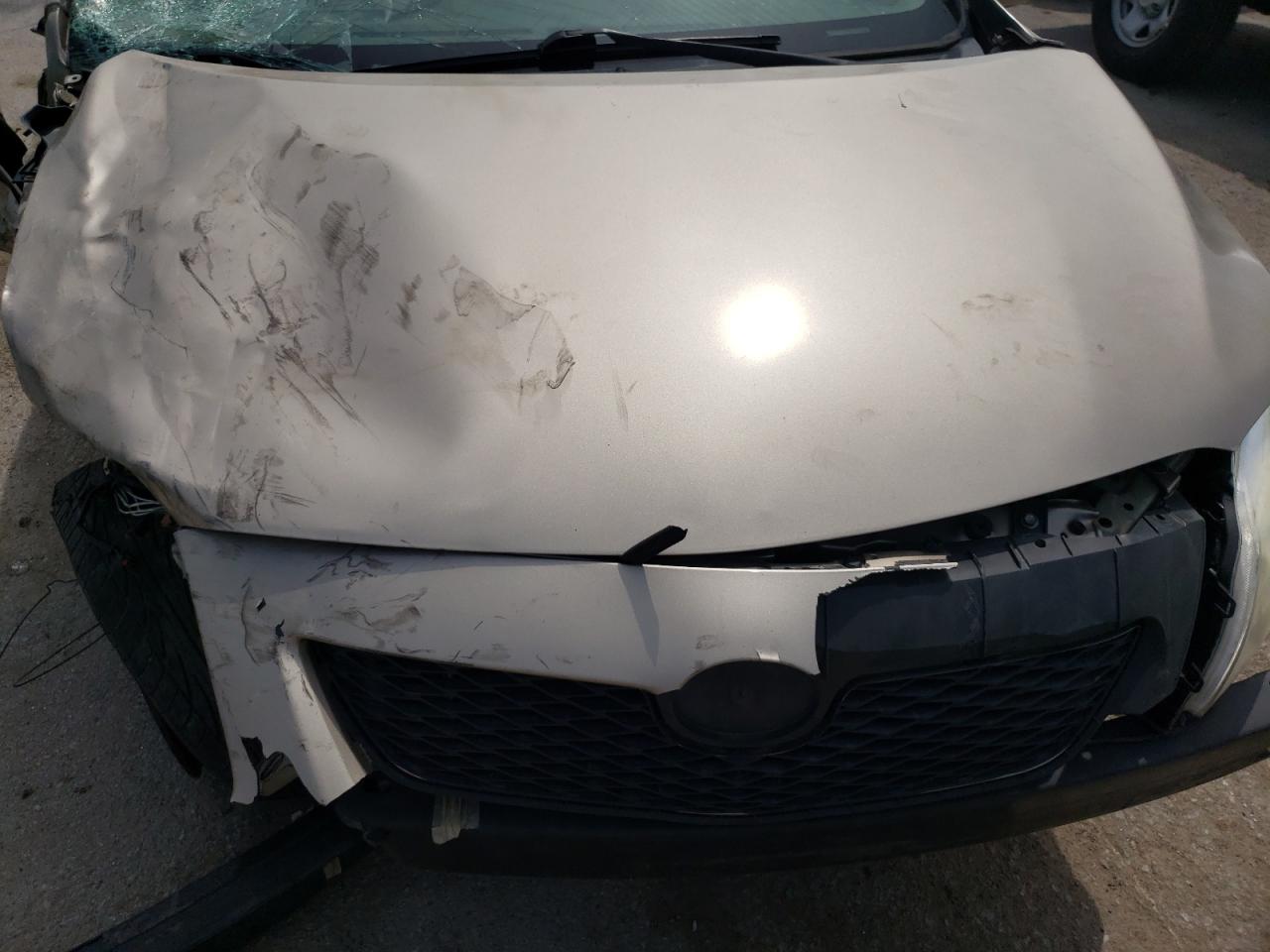 Photo 7 from auction – 2010 TOYOTA COROLLA with VIN 2T1BU4EE8AC492101