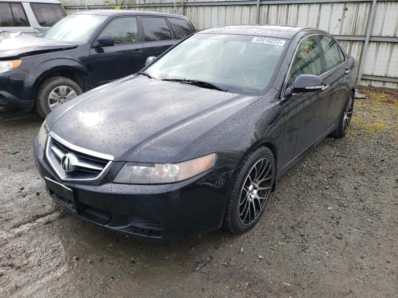 Photo 2 from auction – 2005 ACURA TSX with VIN JH4CL96875C034835