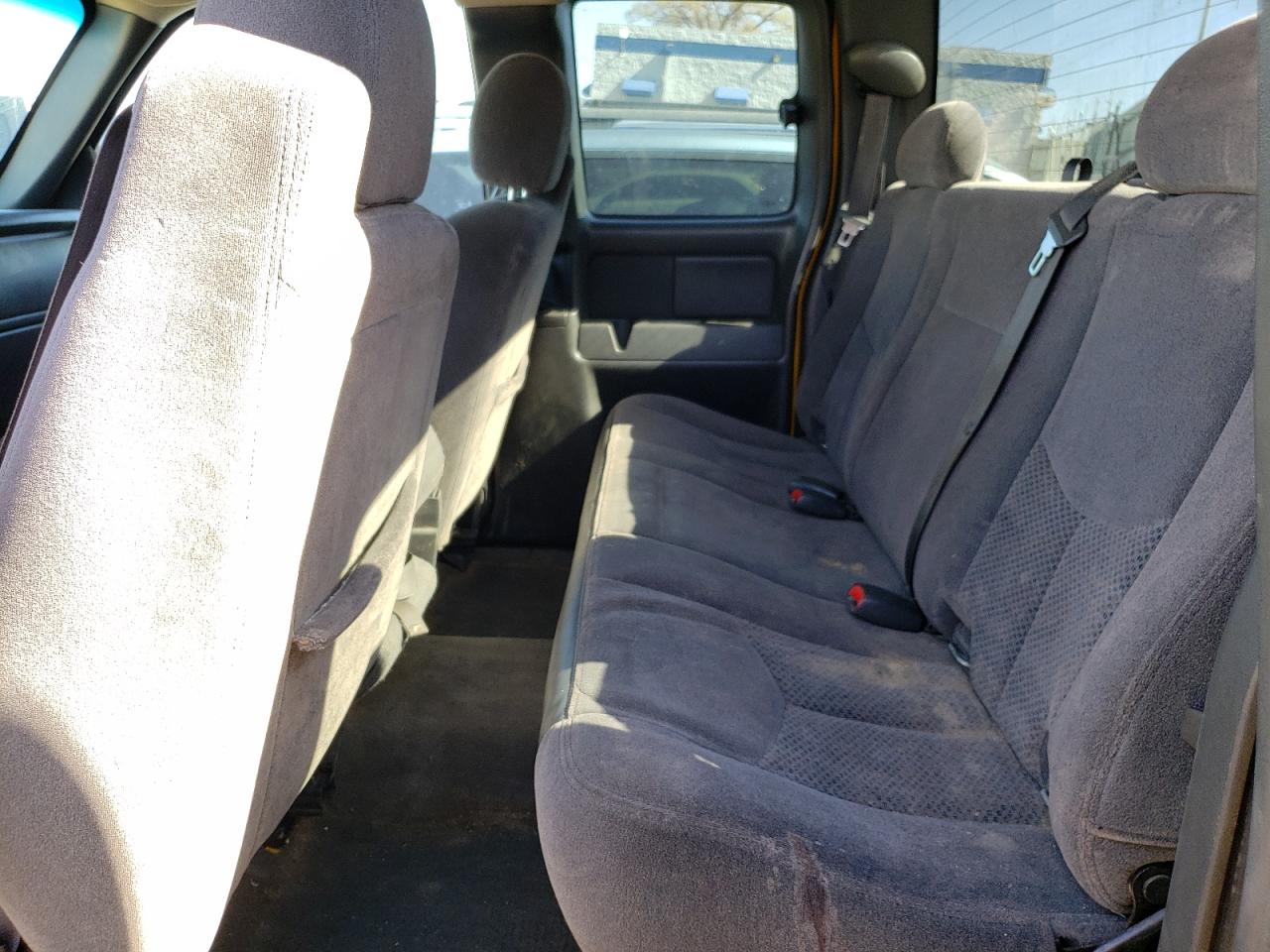 Photo 6 from auction – 2006 CHEVROLET SILVERADO with VIN 1GCEK19V66Z259861