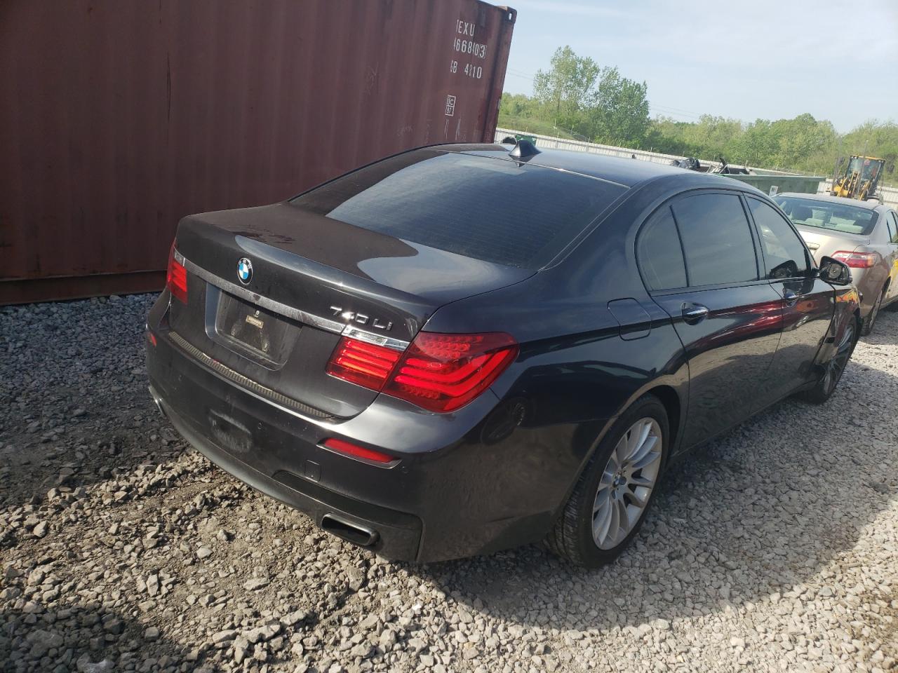 Photo 4 from auction – 2013 BMW 740 LI with VIN WBAYE4C52DD137343