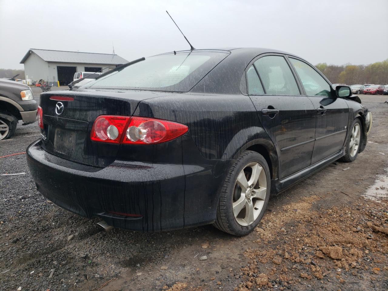 Photo 4 from auction – 2004 MAZDA 6 S with VIN 1YVFP84DX45N50696
