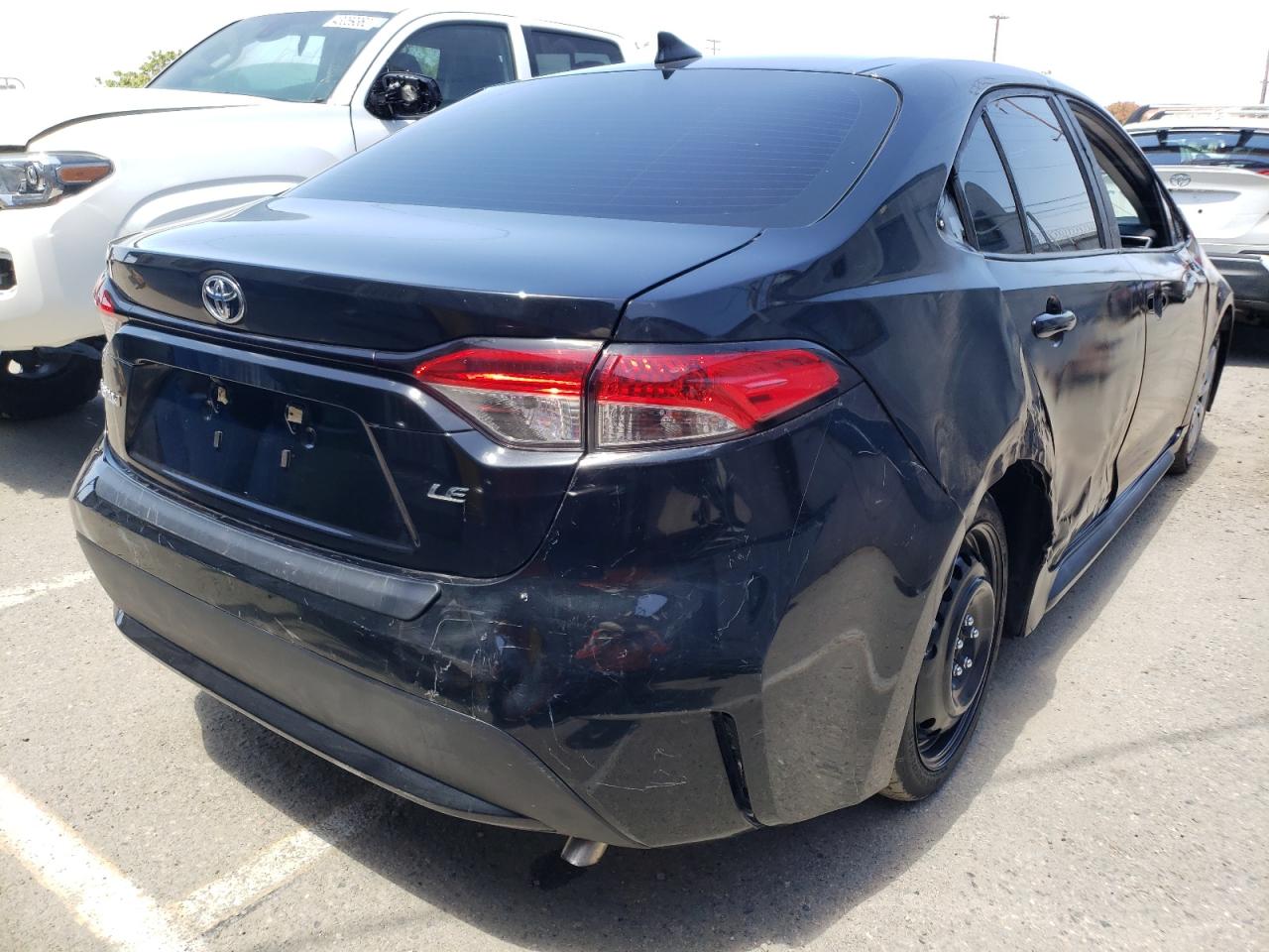 Photo 4 from auction – 2021 TOYOTA COROLLA LE with VIN 5YFEPMAEXMP229641