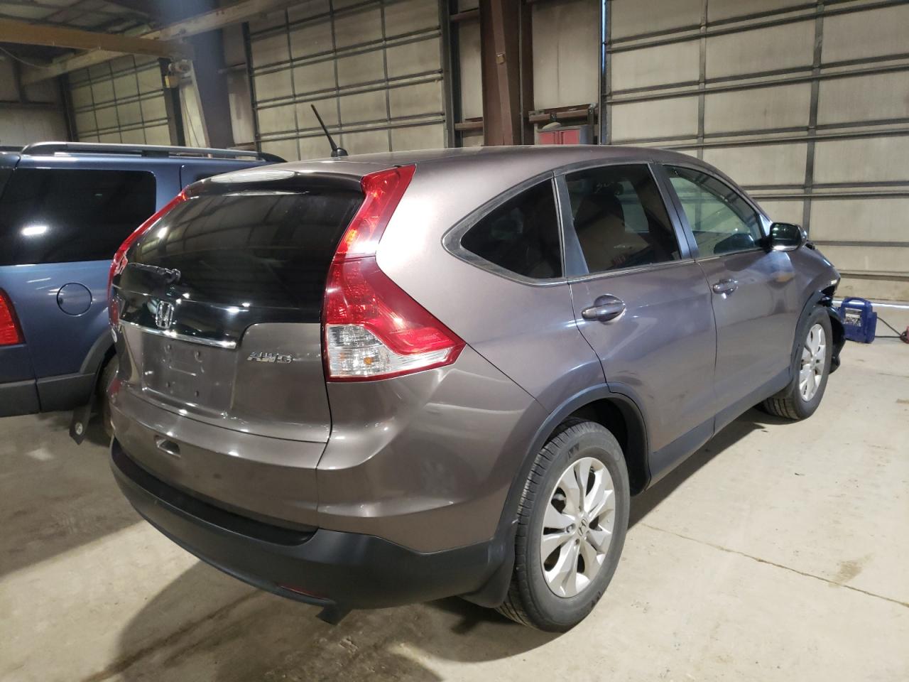 Photo 4 from auction – 2013 HONDA CR-V EX with VIN 5J6RM4H58DL058312