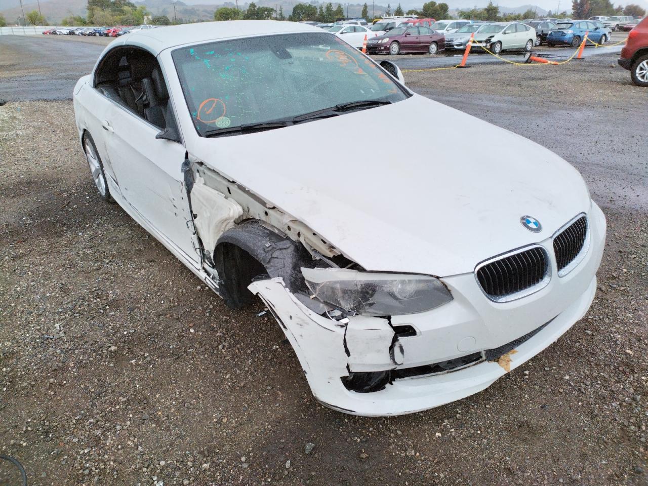 BMW 328 I SULE 2011 with VIN WBADW7C5XBE727584 - Photo from auction