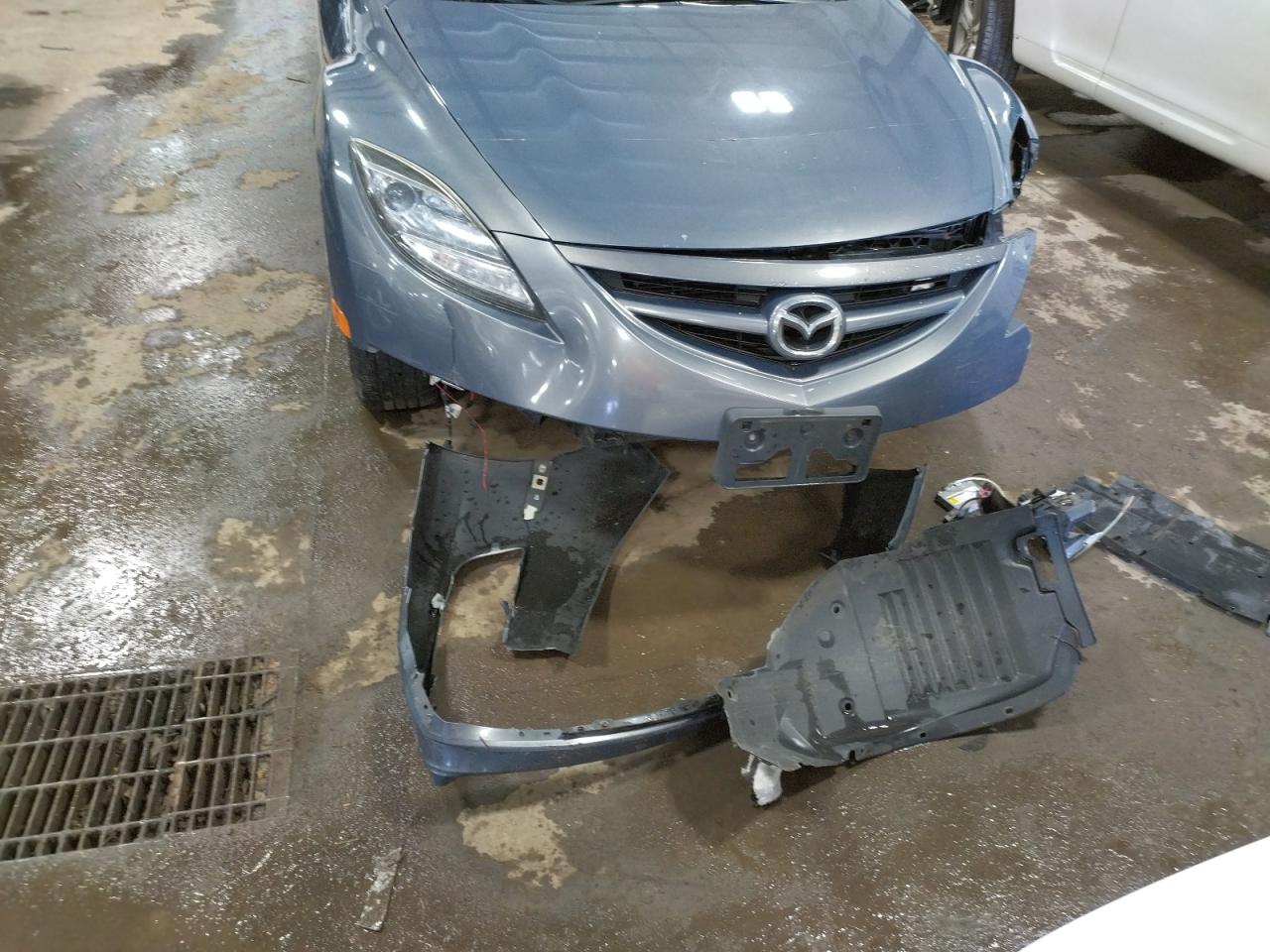 Photo 9 from auction – 2009 MAZDA 6 I with VIN 1YVHP82H095M43601